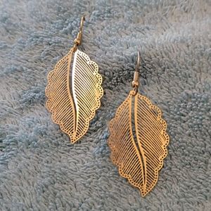 GOLDEN Pierced Lightweight Leaf 2"Dangle Earrings